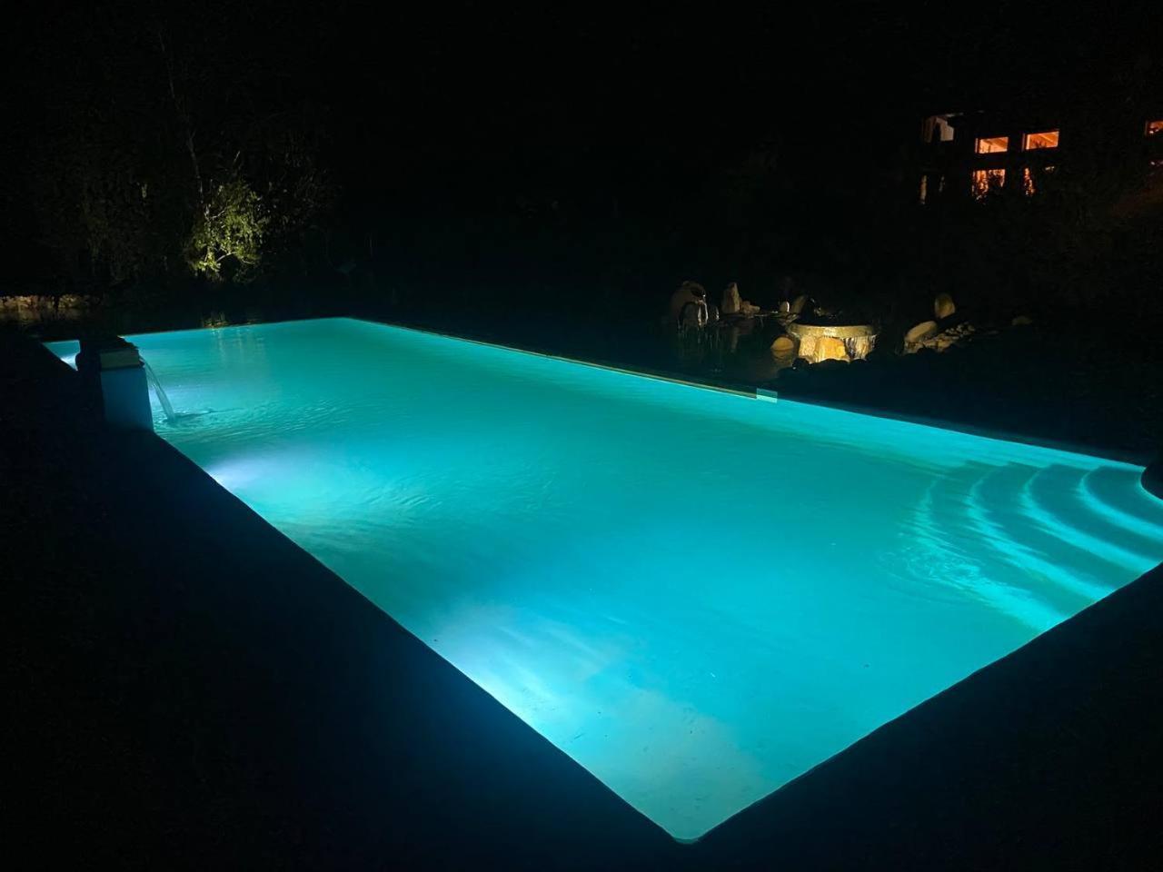 Hotel Albergue Bioclimatico Sabinares Del Arlanza Puentedura Bagian luar foto
